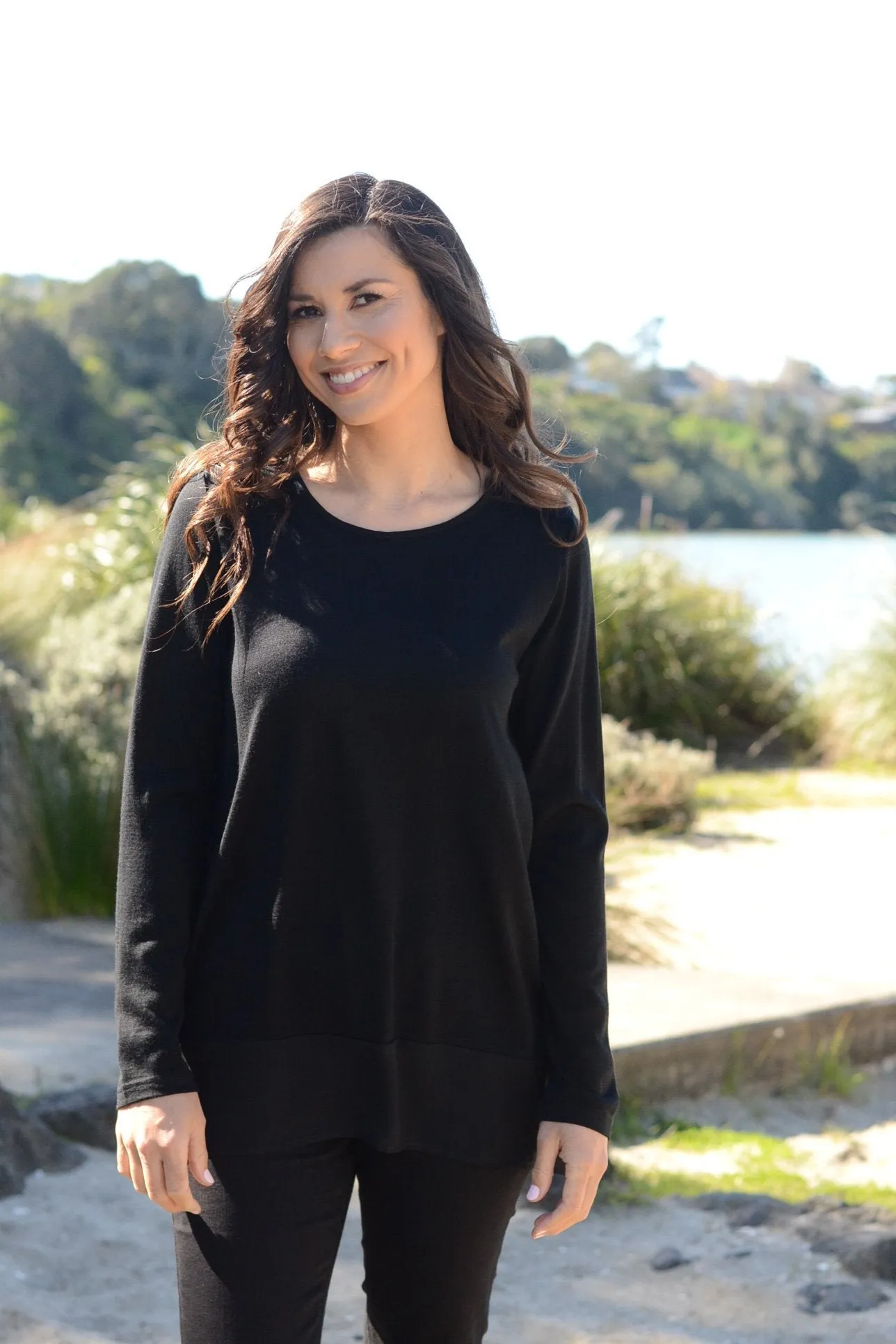 EBAS593.COLOUR.A-H  A-LINE SWING MERINO SCOOP NECK