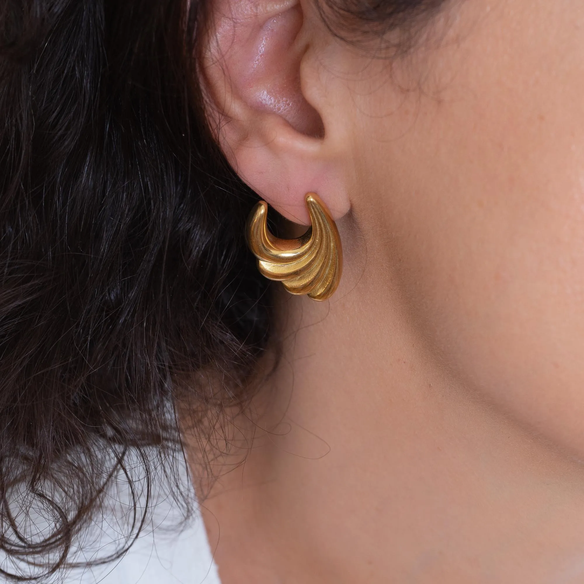 Large Gold Wavy Earrings