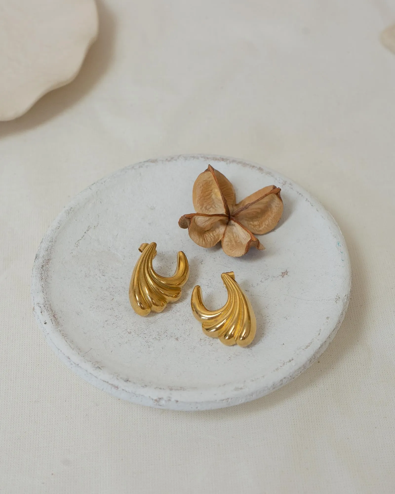 Large Gold Wavy Earrings
