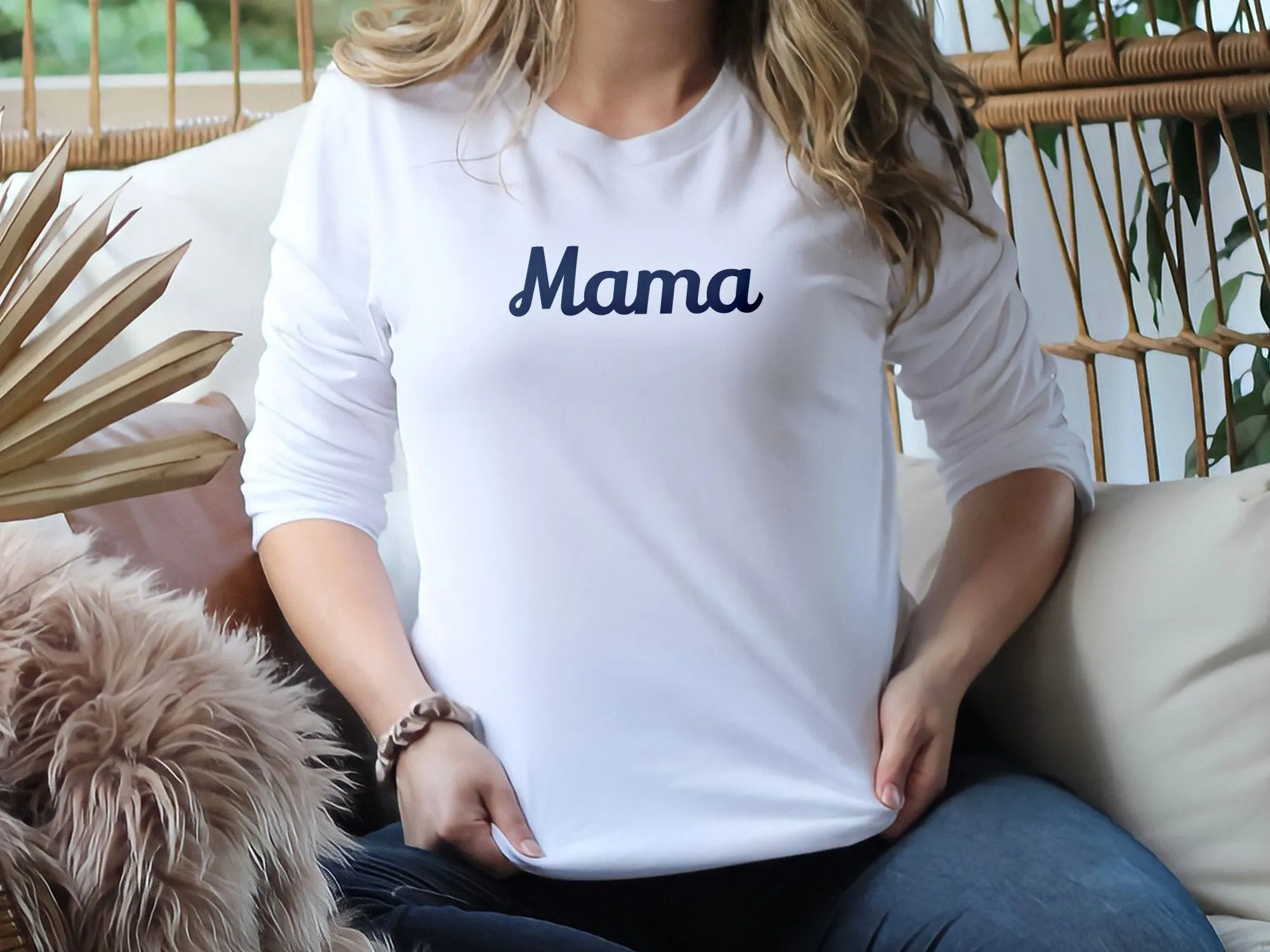 Personalized Mama Sweatshirt, Customizable Mother's Day Gift, Cozy Family Matching Sweaters, Unique Mom Apparel, Trendy Mama Pullover